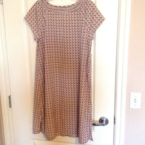 Liz Lange Women's Maternity Dress Shift Pull-on Dress Short Sleeves Size M - Picture 3 of 6